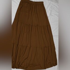 INDERO Elegant Brown Maxi Skirt